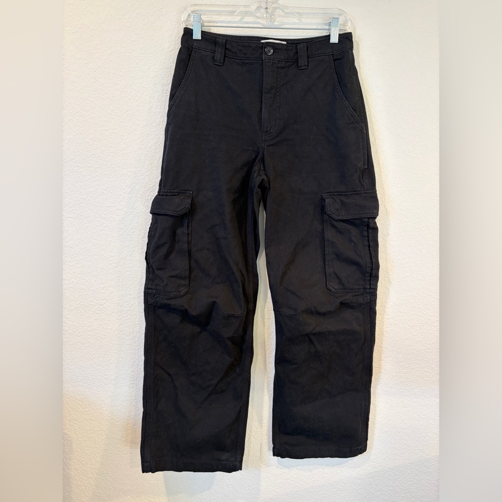 Aritzia TNA Women’s Black Supply Cargo Pants - 6